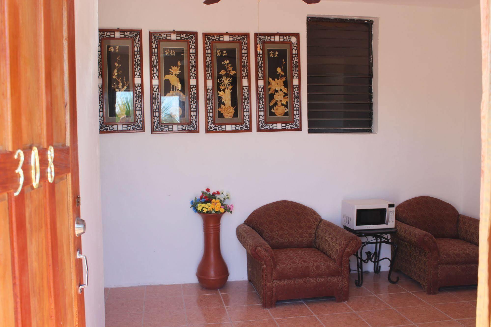 Bachelor Inn Hotel Ciudad de Belice Exterior foto
